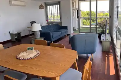 Image de Pocitos apartment steps away from Montevideo Shopping Center