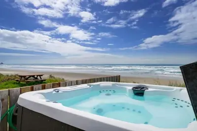 Image de Oceanfront Vacation House - Pet Friendly