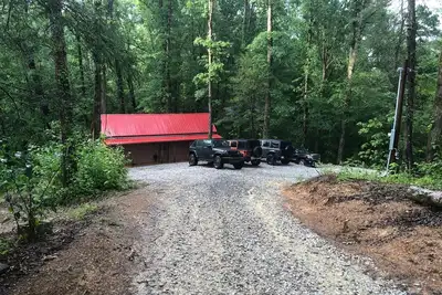 Image de Windrock Cabin That Is 5 Minutes Away From General Store And Trail Heads Beauty!