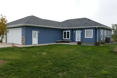 Image de Bill's Place at Spring Creek - Hunting, Fishing, and Fun at the Lake