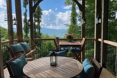 Image de Wonderful mountain views from 2 bedroom condominium in upscale gated community.