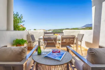 Image de Sunset Golf Penthouse, Estepona, Spain