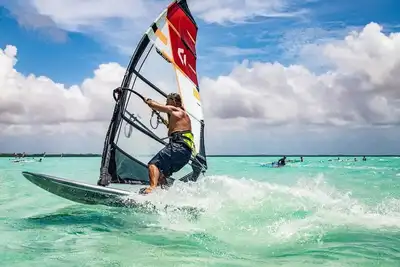 Image de Beach Studio Shaka Windsurfing Paradise Lac Bay