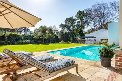 Image de Beautiful home in Constantia