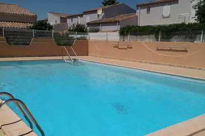 Image de Villa avec Piscine, à 250m de la Plage, Parking Privé, Jardin, Véranda - 6 pers.