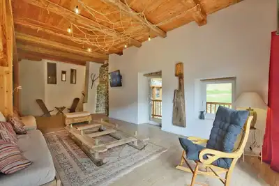 Image de Appartement \"Ecrin\". Grand confort dans une grange rénovée/120 m²/6 personnes