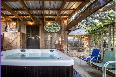 Image de Private Hot Tub | Fireplace | Wifi | Pets Ok
