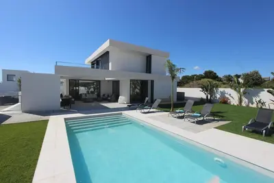 Image de Casa Haizea - Luxury holiday home for up to 10 pax with private pool close to the beach