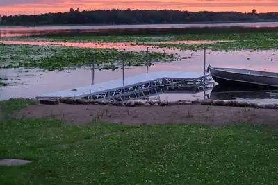 Image de Relax and Enjoy fishing and wildlife on Goose lake