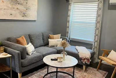 Image de Tranquil Craftsman Apartment with Parking, Near Attractions