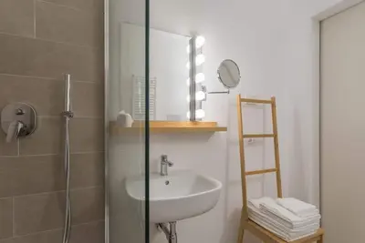 Image de Insula Felix - Chambre Double ou Lits Jumeaux de Luxe avec Vue sur Lac