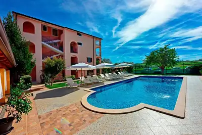 Image de Appartement de deux chambres avec le balcon Novigrad (A-6951-c)