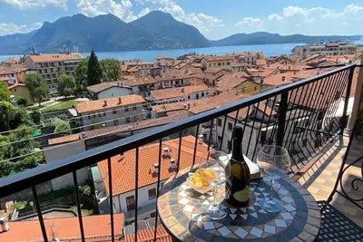 Image de Romantica Suite modern apartment in Verbania Intra