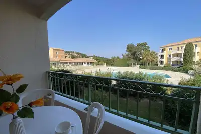 Image de Les Issambres, T2 avec piscine, parking sécurisé