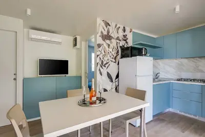 Image de Adriamar Mobile Homes in Camping Park Umag / Adriamar 2441 Park Umag