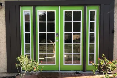 Image de Elegant Eclectic Chic Hiker's North Central Guest Home Urban Food Tree Arboretum