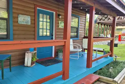 Image de Couple's getaway near the Buffalo River! Relax and unwind in luxury comfort!