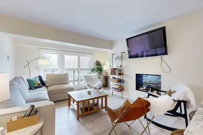 Image de Gorgeous mtn-view condo next to Killington Resort - pool, hot tub & ski shuttle