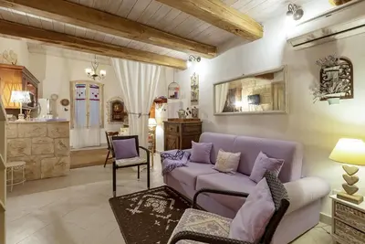 Image de ‘La Dolce Vita’ in Alghero Old Town- Steps to Sea, Beach, Historic Ramparts!