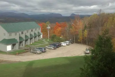 Image de Mountain view, trailside condo at Burke Mountain Resort
