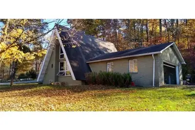Image de A-Frame Adventures at Crooked Creek Lake Park.