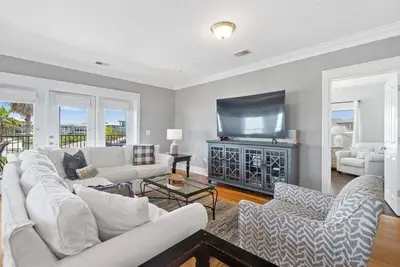 Image de Luxury Condo At Seacrest Beach on 30a - Overlooks 12, 000 square foot pool