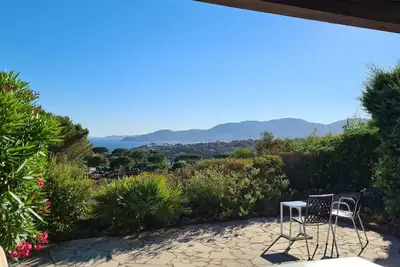 Image de Gigaro - Mas 2 chambres - Vue mer