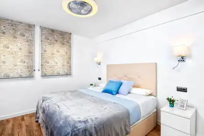 Image de Bel appartement pour 4 personnes avec Wifi, climatisation, Tv, terrasse et parking