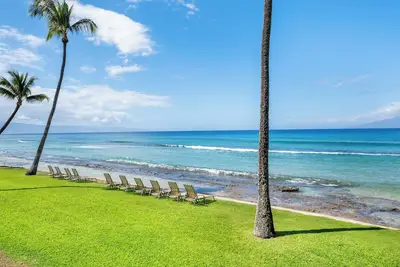 Image de Spacious 2 Bedroom Ocean Suite - Paki Maui 103