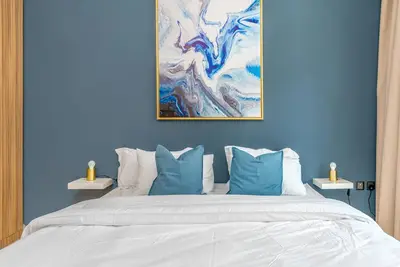 Image de Jvc Stunning 3 Bedroom Apartment