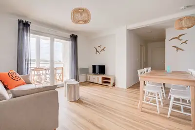 Image de À 600m de la plage, bel appartement pour 6