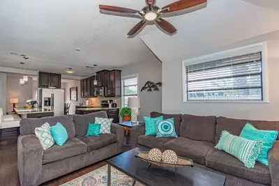 Image de Blue Gecko at Safety Harbor - Entire Home Plus Guest House