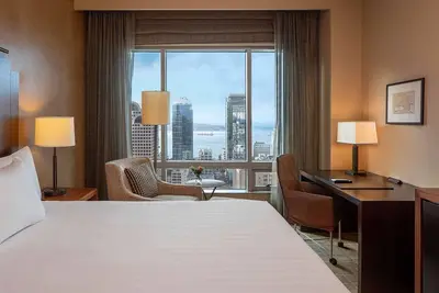 Image de 2 Connecting Suites at a 4. 5⭐️ Hotel