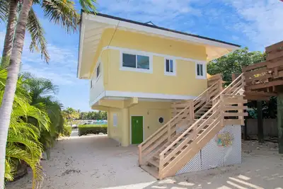 Image de Ib31 7 Mile Mahi | 2 Bed, 2 Bath