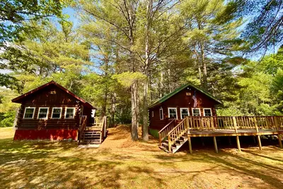 Image de Moose's Lair 1 Bed\/1 Bath Charming Rustic Log Cabin