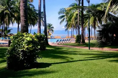 Image de Upscale 1br Condo with Pool in the Heart of old Vallarta