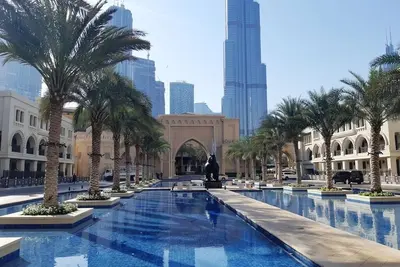 Image de Old Town Island 2br plus Study Attareen Residence