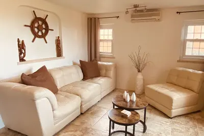 “Cavello Bay” Charming Spacious 2-Bedroom Family Getaway with ocean views.