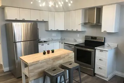 Image de Esther's Place - Carleton Place 1 BedRoom Apartment retreat - sleep 2  max