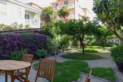 Image de Confortable appartement pour 4 personnes avec Wifi, Tv, patio et parking