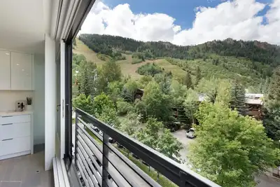 Image de Modern and Sexy on Aspen Mountain
