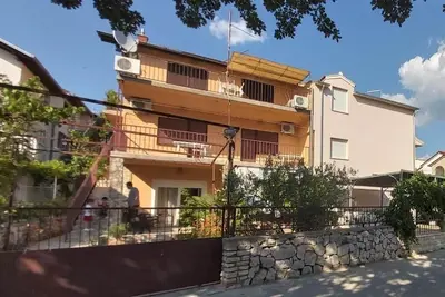 Image de Appartement de trois chambres avec le balcon Vodice (A-18959-a)