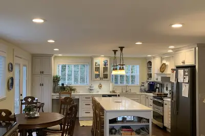 Image de Country Home with amazing linens, 5 Star Reviews & low Fees