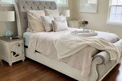 Image de 5 Stars Very Safe. Clean & Comfy, Walkable Area