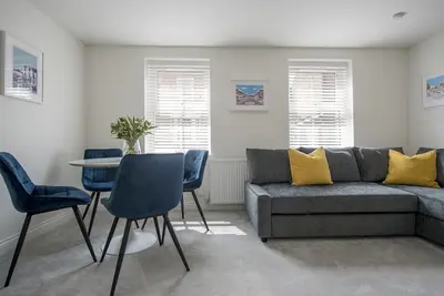 Image de Penleys-Appartement-Prestige-Salle de bain-Vue sur Rue