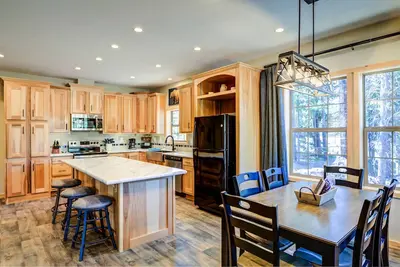 Image de Brand New House! - Bear Cub