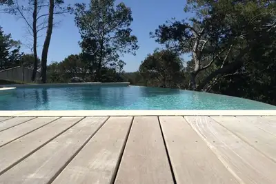 Image de Sublime villa design de 350 m2 avec piscine à débordement (week:-10%\/month:-20%)