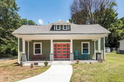 Image de Charming Modern Farm House-5 min from Sport Center
