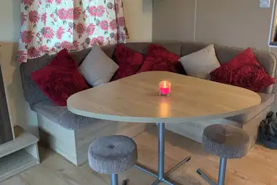 Image de Caravan - Sleeps 6 - Parking, Pool, Facilities
