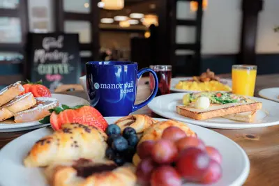 Image de Platinum Mountainside Condo @ Manor Vail - Pools + Hot Tubs + Breakfast